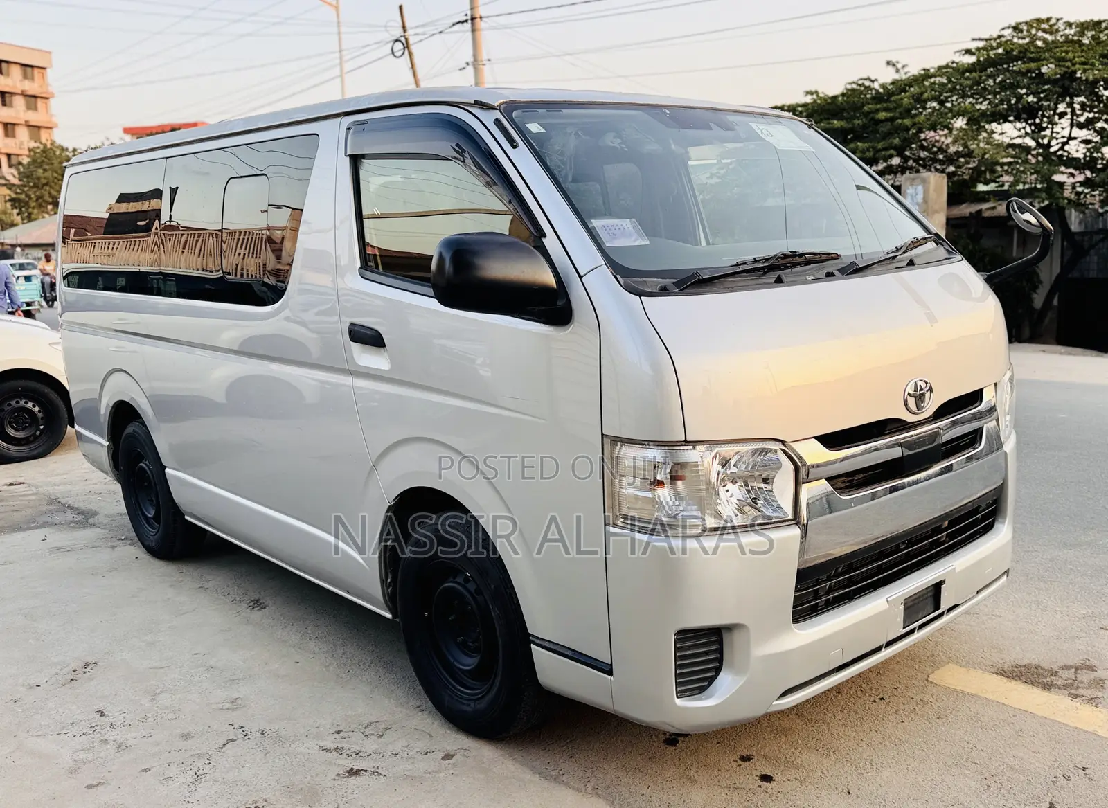 Toyota HiAce 2019 Silver