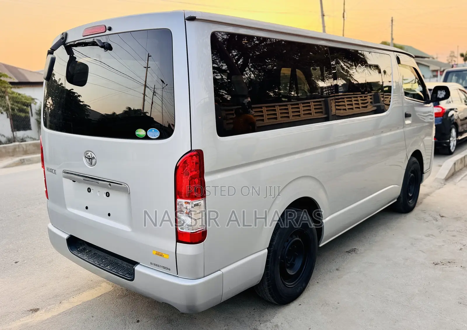 Toyota HiAce 2019 Silver