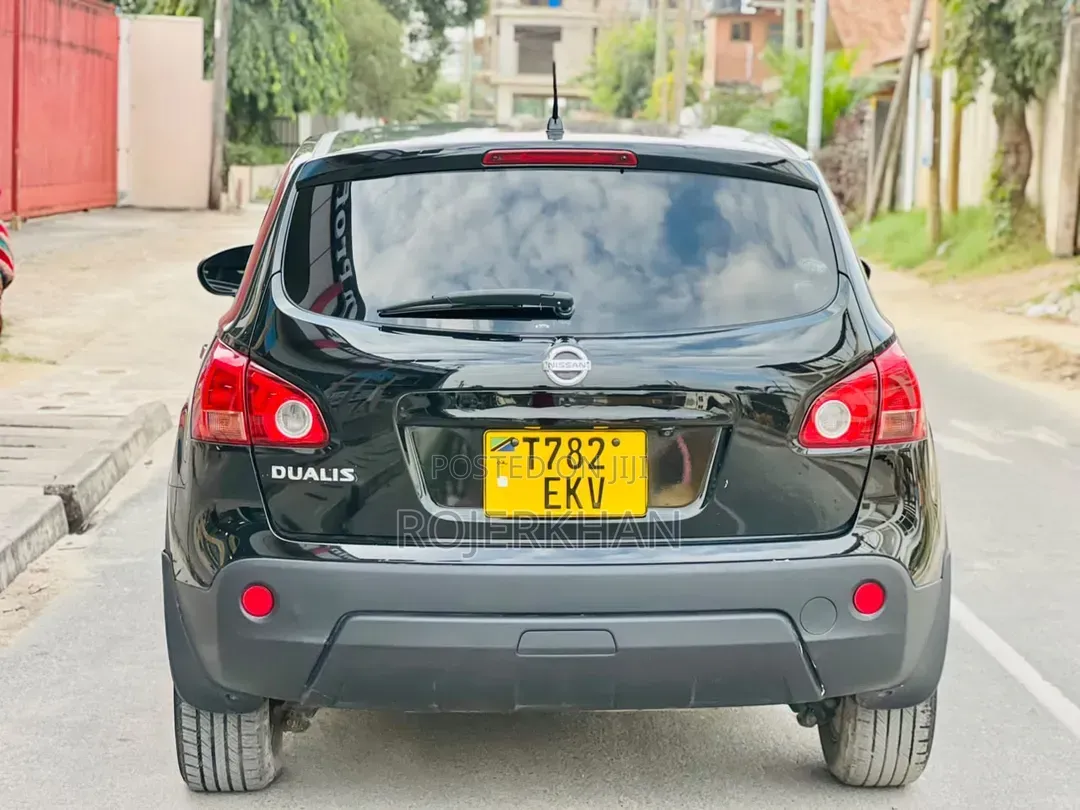 Nissan Dualis 2012 Black