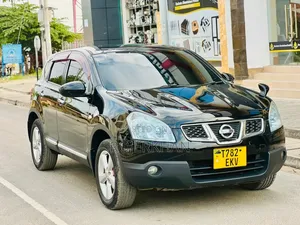 Nissan Dualis 2012 Black