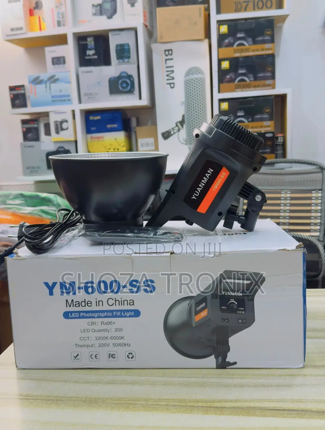 YM 600 Bi Color Light