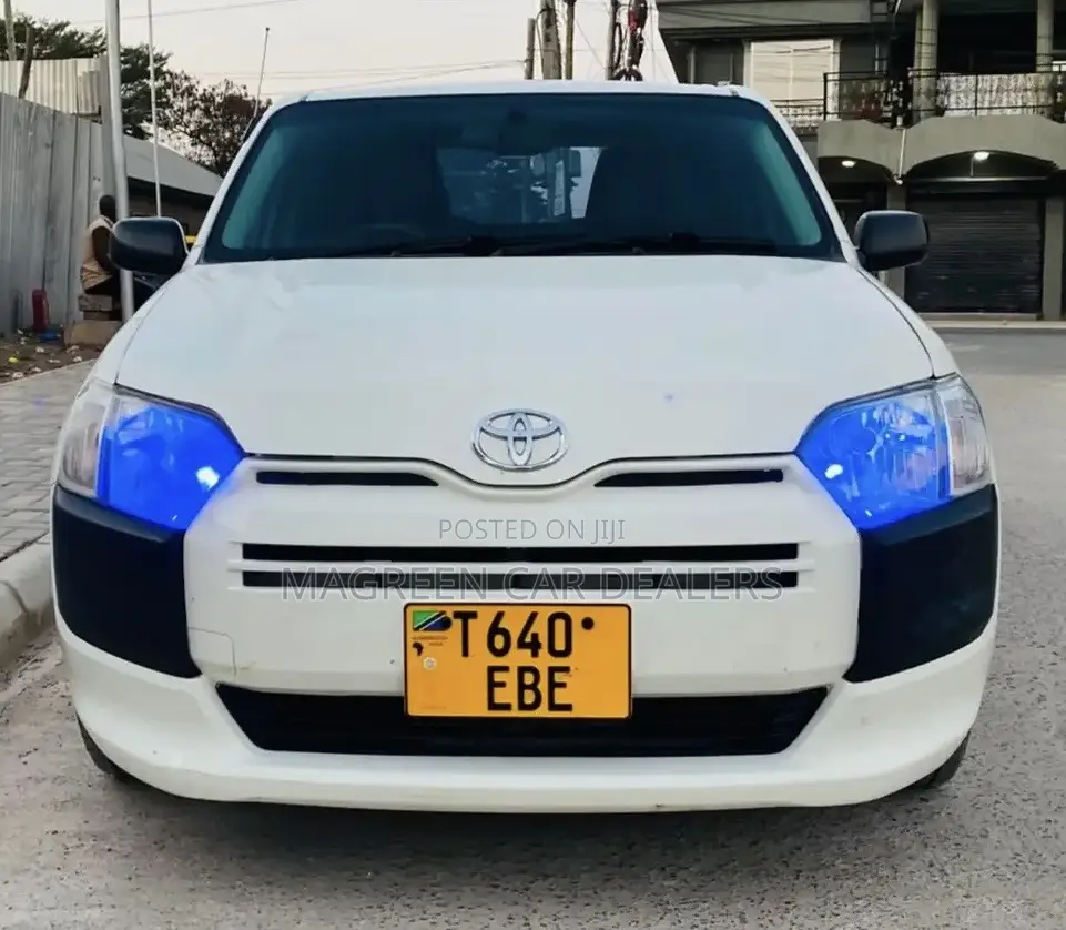Toyota Probox 2015 White