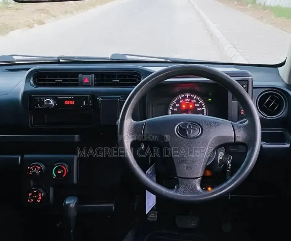 Toyota Probox 2015 White