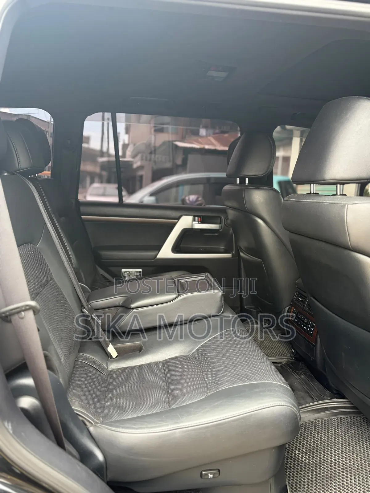Toyota Land Cruiser 2018 Black