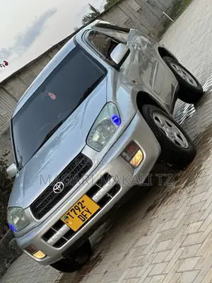 Toyota RAV4 1.8 2004 Silver