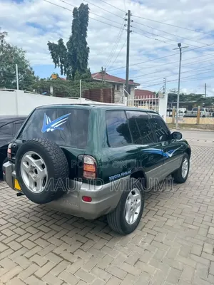 Toyota RAV4 Automatic 2000 Blue