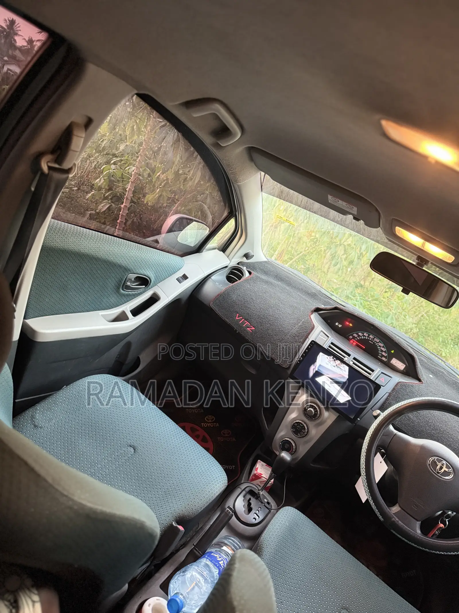Toyota Vitz 1.0 FWD 5dr 2005 Silver