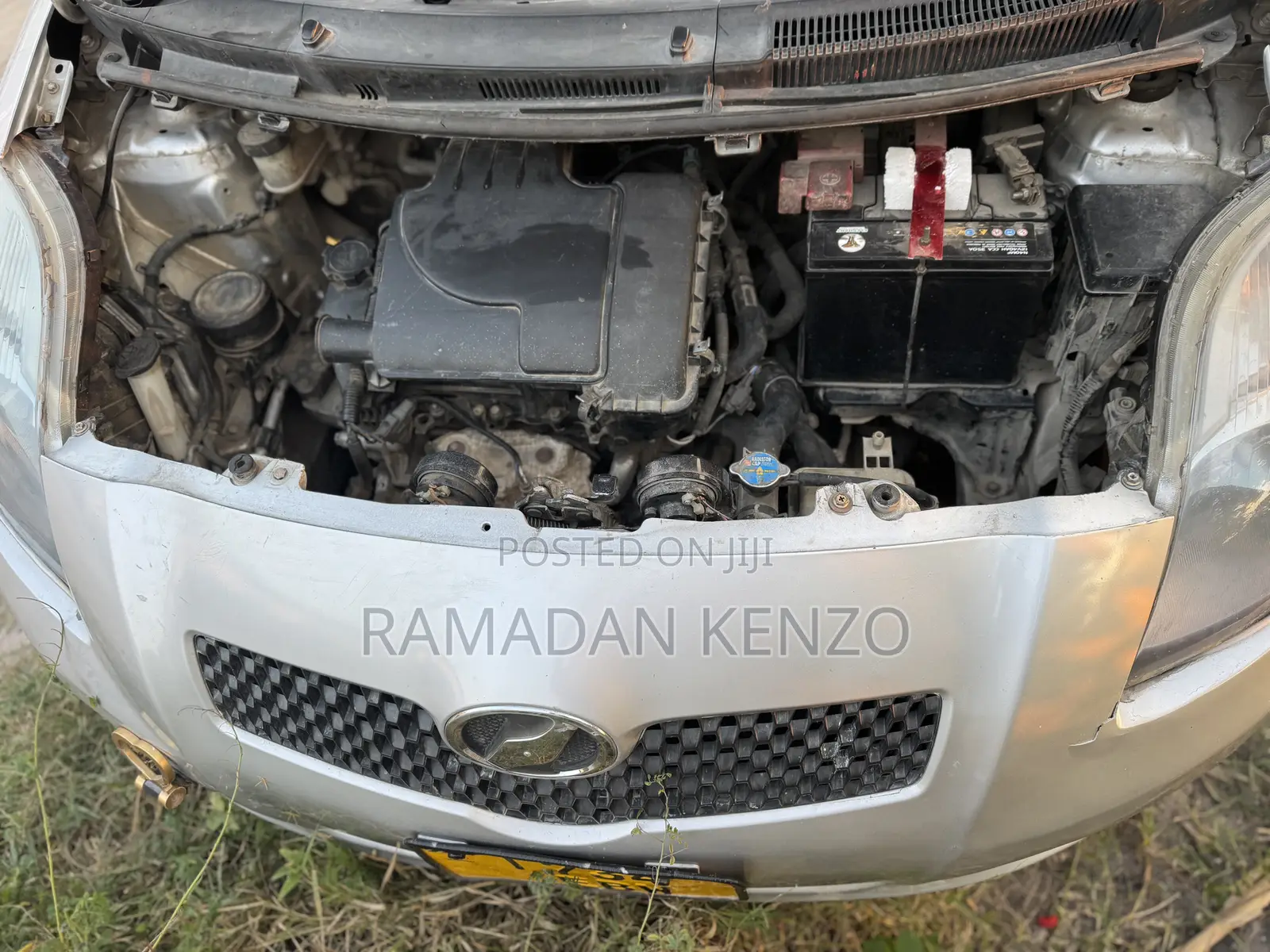 Toyota Vitz 1.0 FWD 5dr 2005 Silver