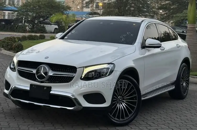 Mercedes-Benz GLC-Class 2017 White