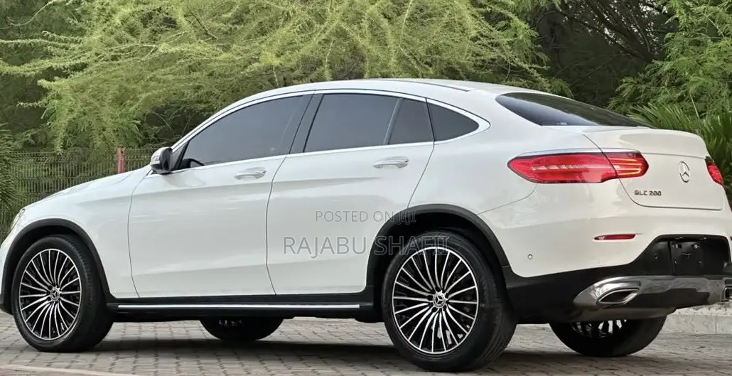 Mercedes-Benz GLC-Class 2017 White