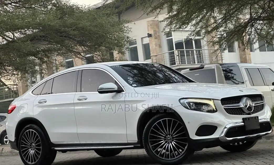 Mercedes-Benz GLC-Class 2017 White