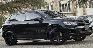 Volkswagen Touareg 2012 Black