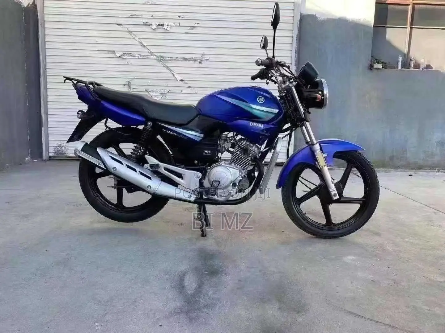 New Honda CB 2025 Black