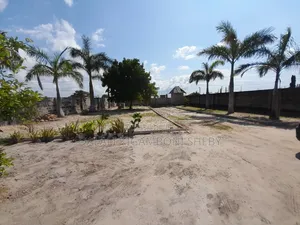 4bdrm House in Kigamboni Dege for sale