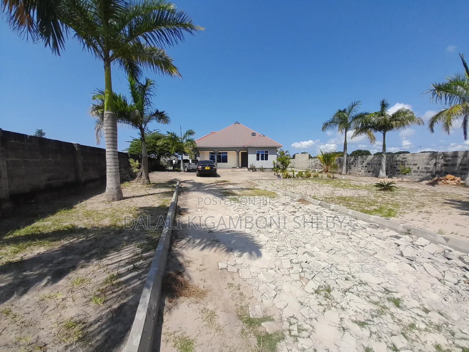 4bdrm House in Kigamboni Dege for sale