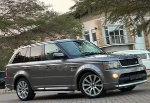 Land Rover Range Rover Sport 2010 Gray