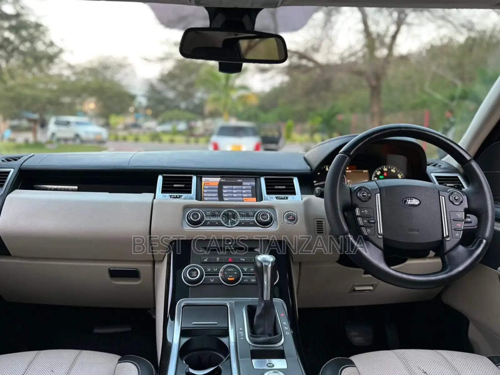 Land Rover Range Rover Sport 2010 Gray