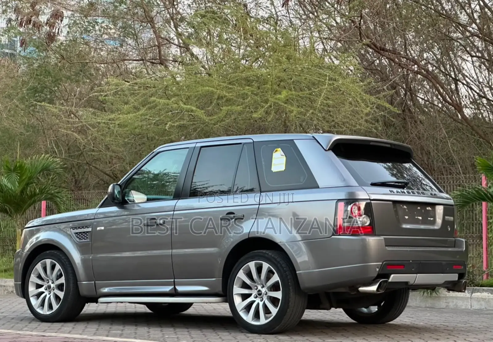 Land Rover Range Rover Sport 2010 Gray