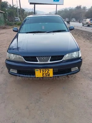 Toyota Carina 2000 Blue