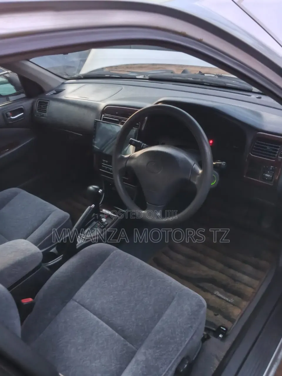 Toyota Carina 2000 Blue