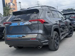 Toyota RAV4 2020 Gray