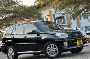 Toyota RAV4 Automatic 2000 Black