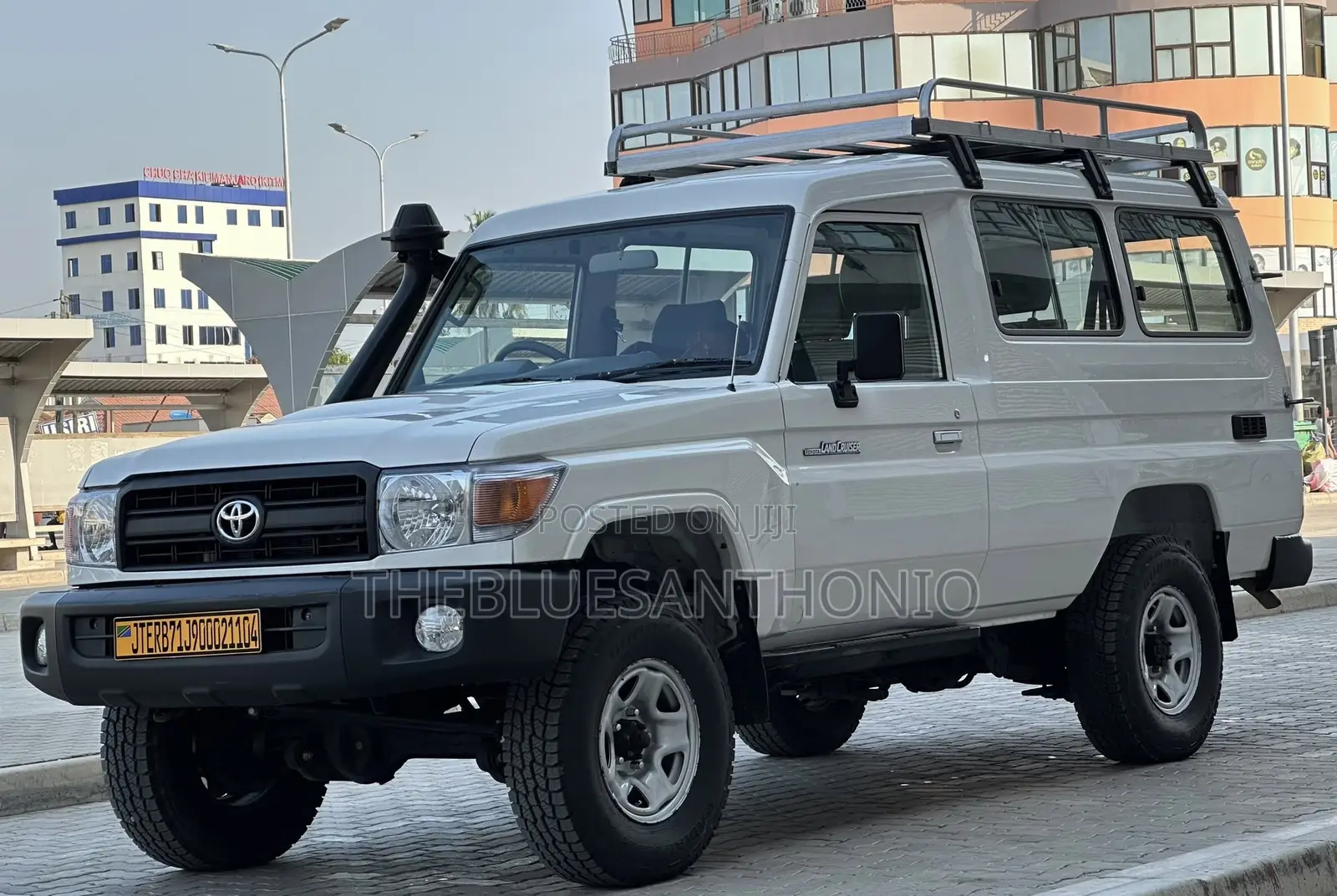 Toyota Land Cruiser 2014 White
