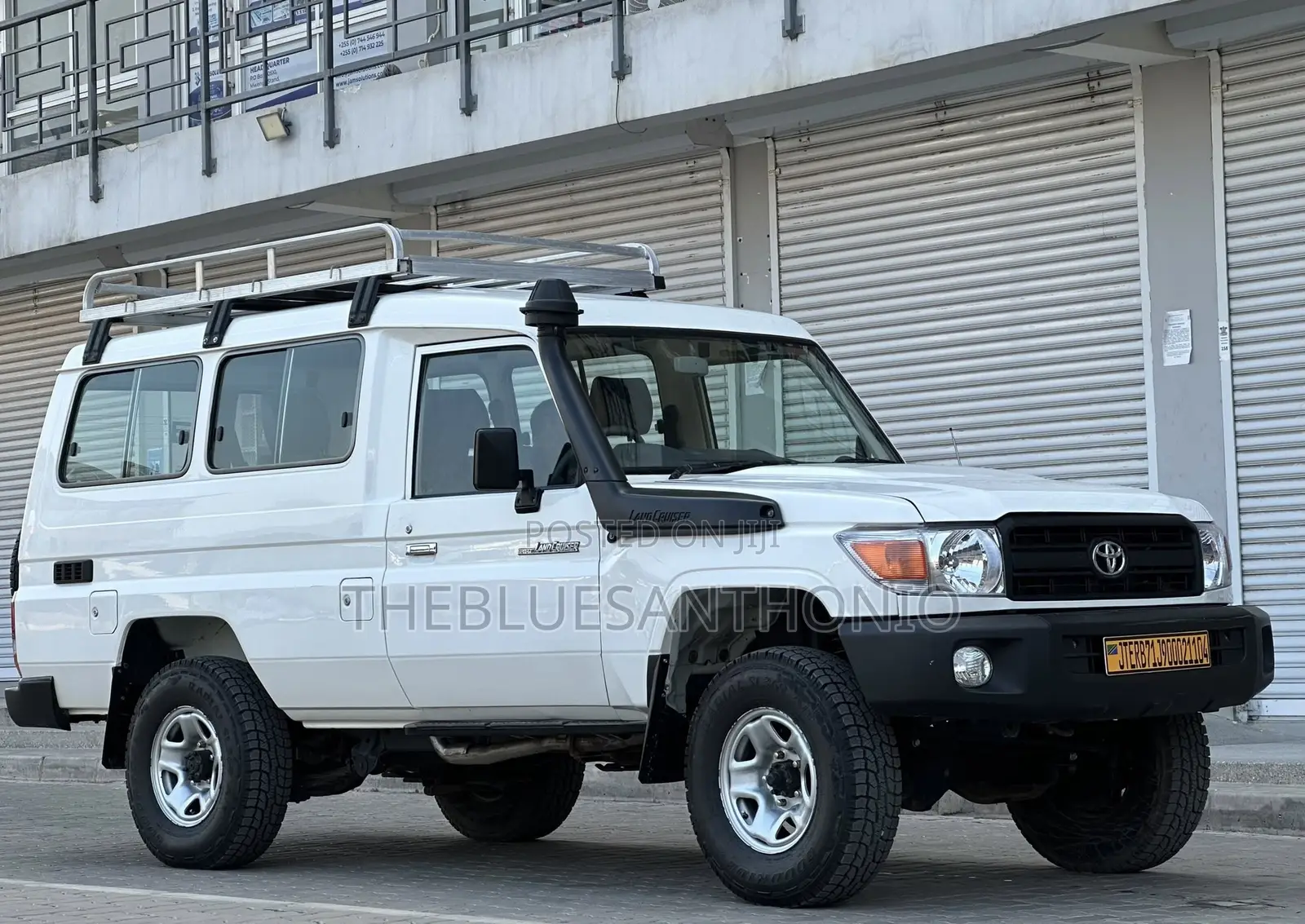 Toyota Land Cruiser 2014 White