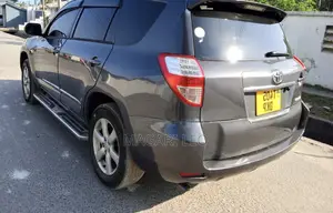 Toyota Vanguard 2009 Gray