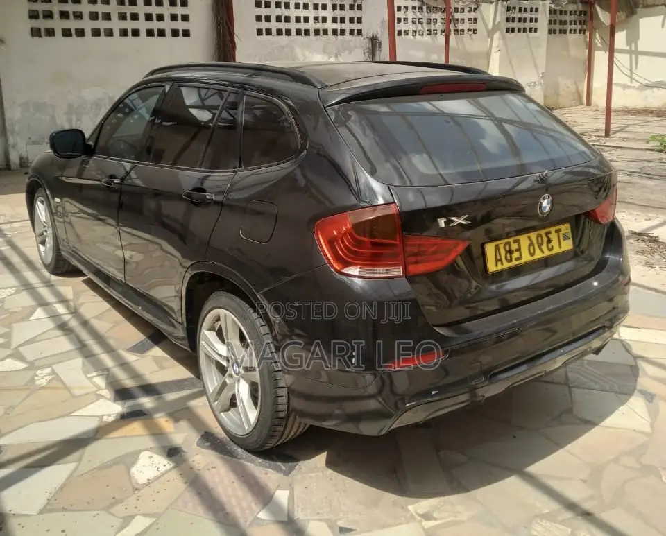 BMW X1 xDrive30i 2012 Black