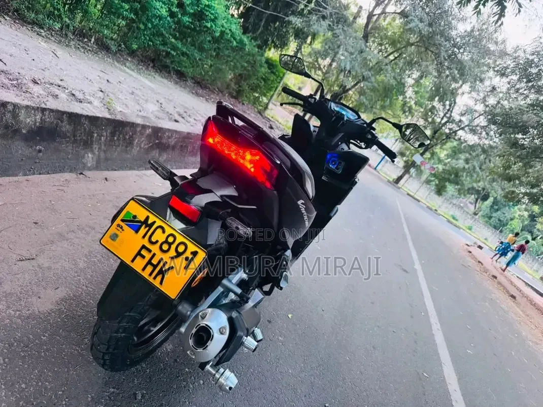 Bajaj 2025 Black