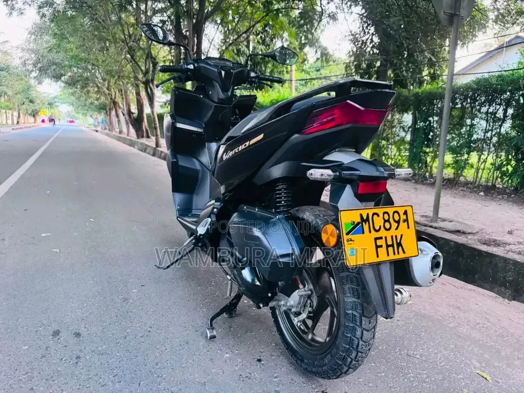 Bajaj 2025 Black