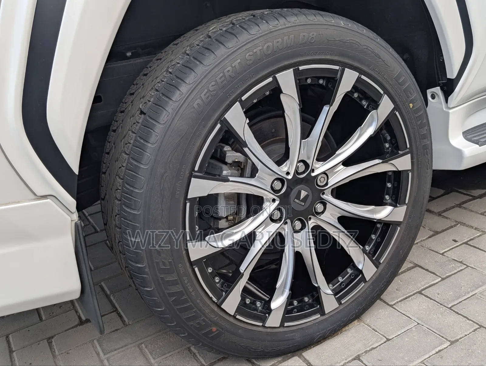 Toyota Land Cruiser 2023 Off white