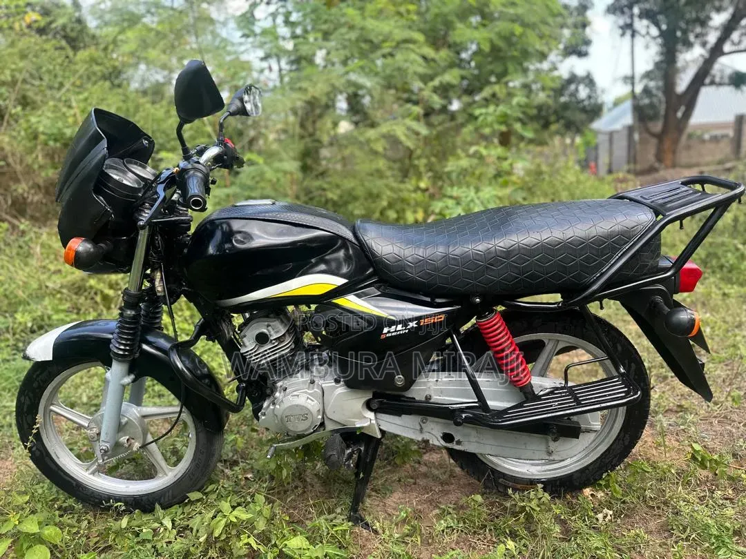New Bajaj Boxer 125 2025 Black