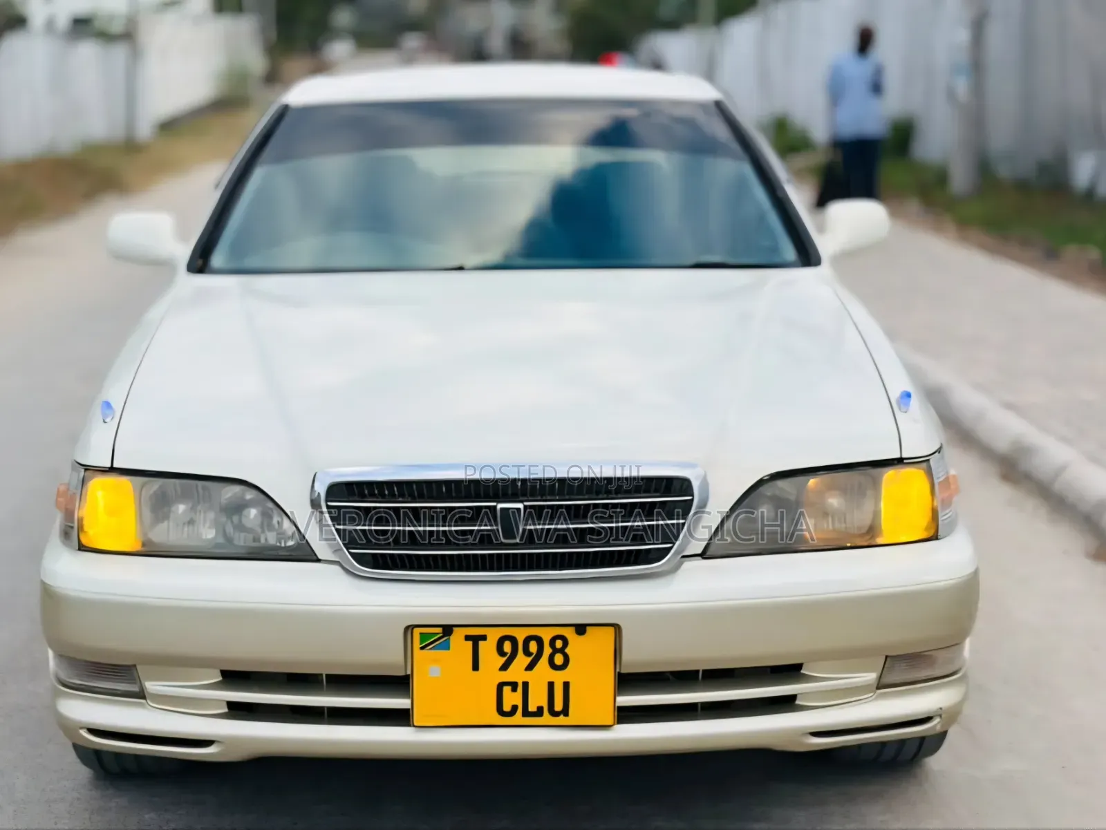 Toyota Cresta 2003 White
