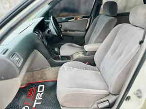 Toyota Cresta 2003 White