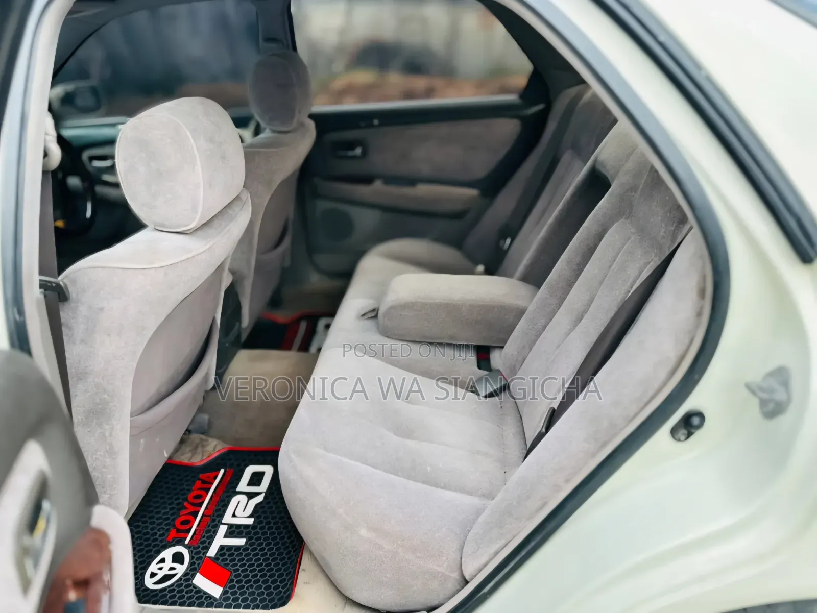 Toyota Cresta 2003 White