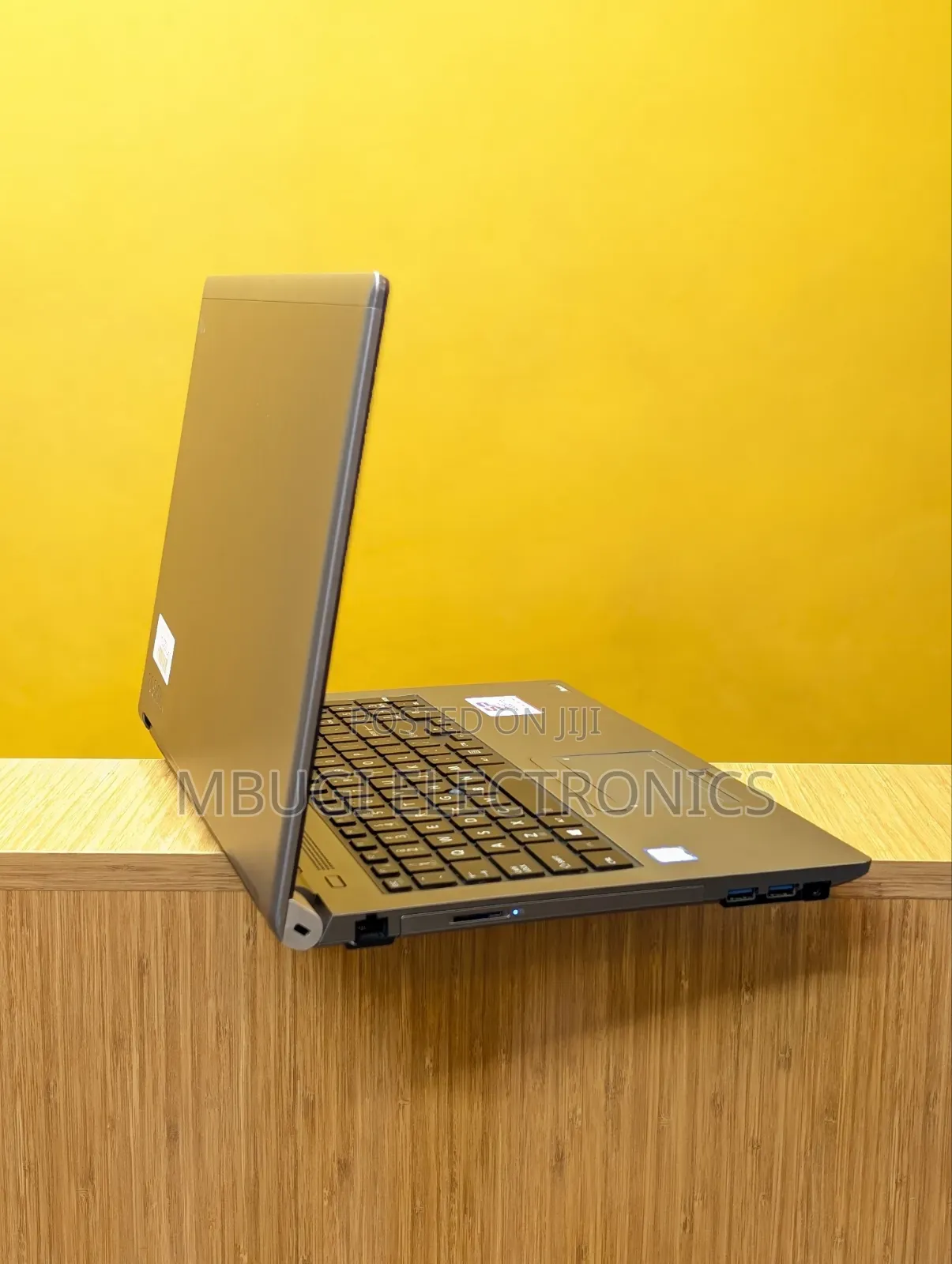 New Laptop Toshiba Tecra Z50 8GB Intel Core i5 SSD 256GB