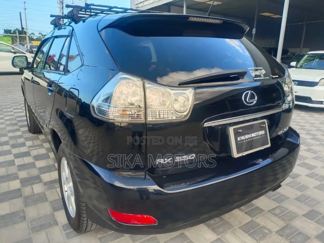 Toyota Harrier 2005 Black