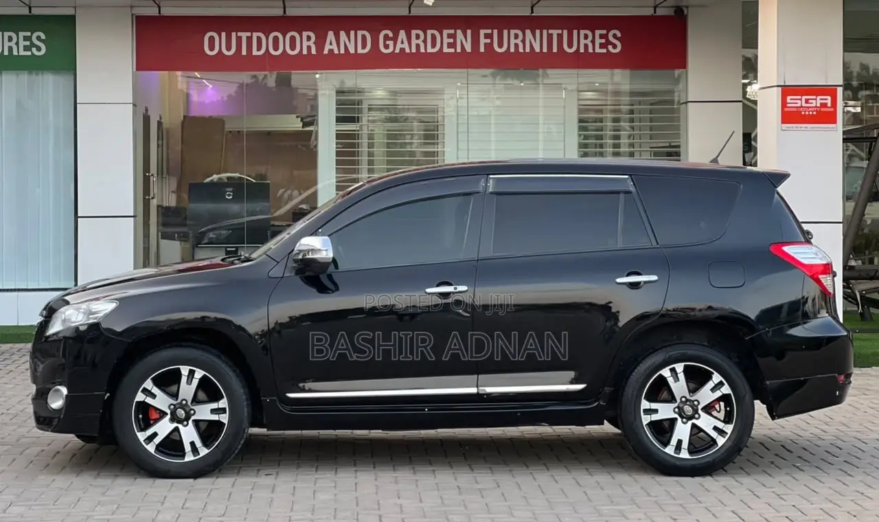 Toyota Vanguard 2008 Black