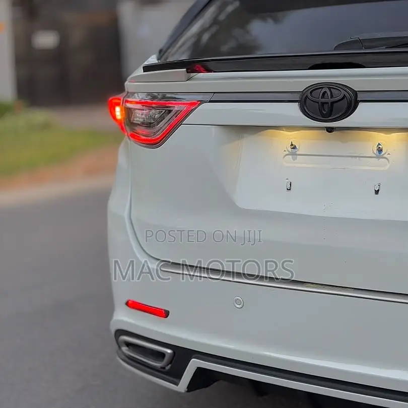 Toyota Harrier 2015 White