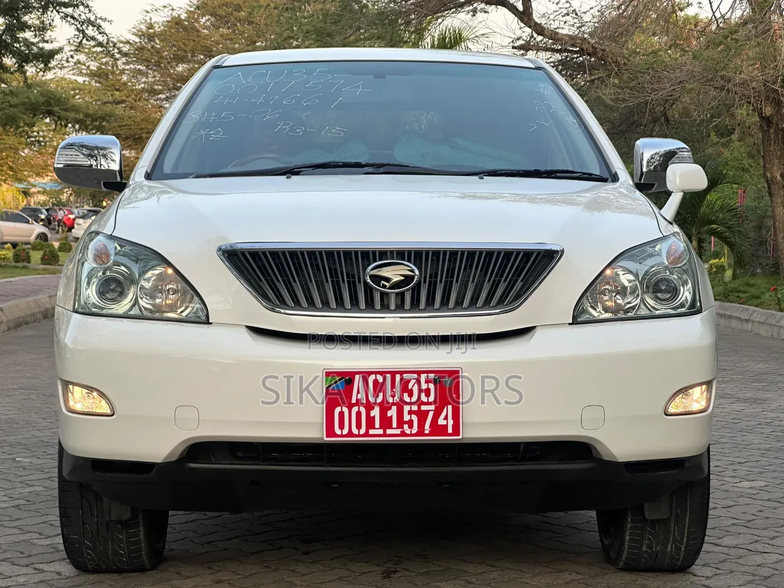 Toyota Harrier 2006 White