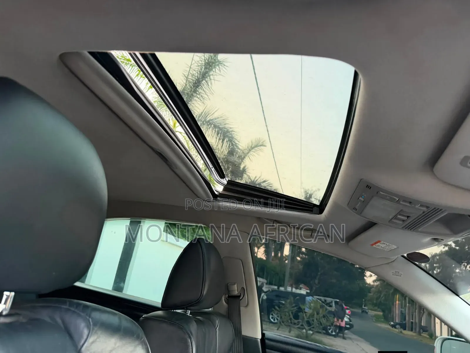 Toyota Crown 2004 White