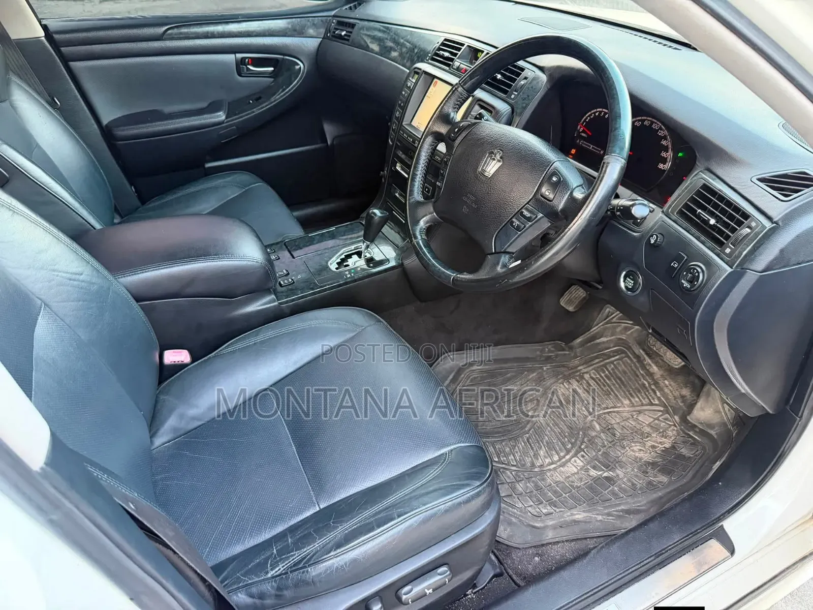Toyota Crown 2004 White