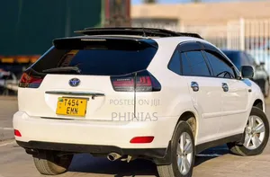 Toyota Harrier 2009 White