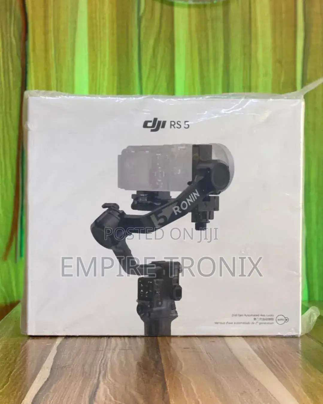 DJI RS 5 Professional Camera Stabilizer