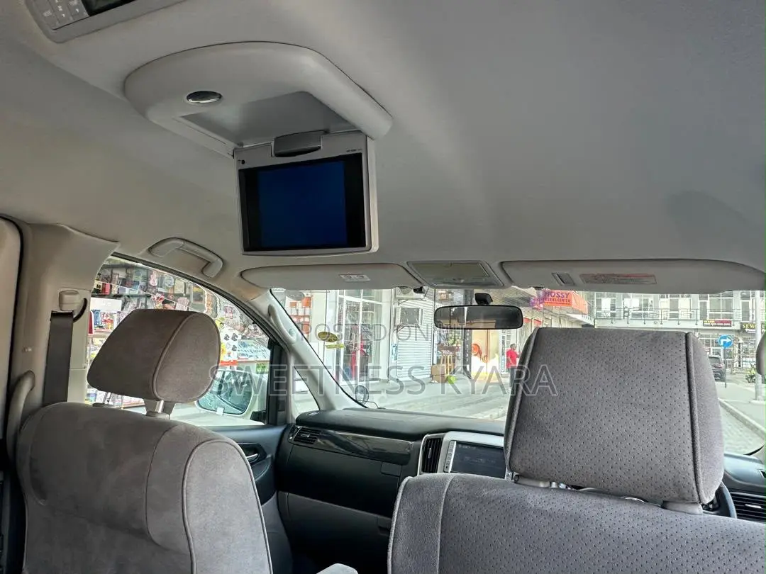 Toyota Alphard 2006 White