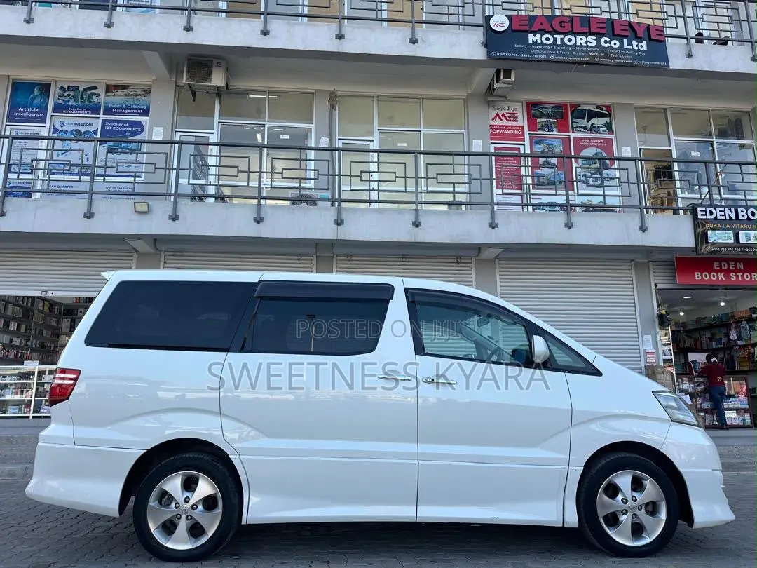 Toyota Alphard 2006 White