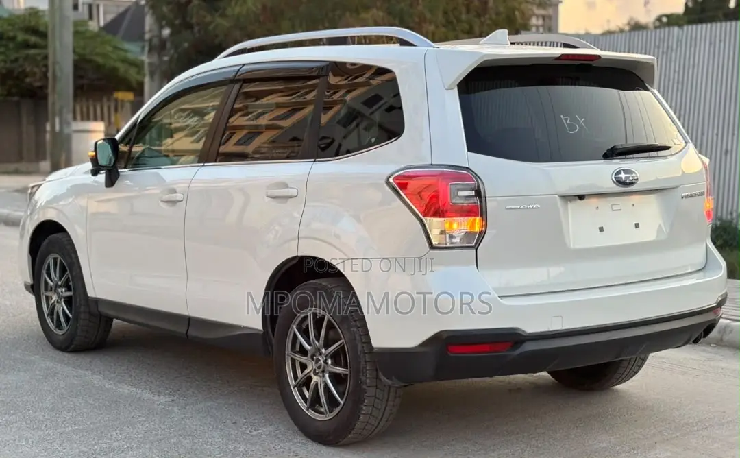 Subaru Forester 2015 White