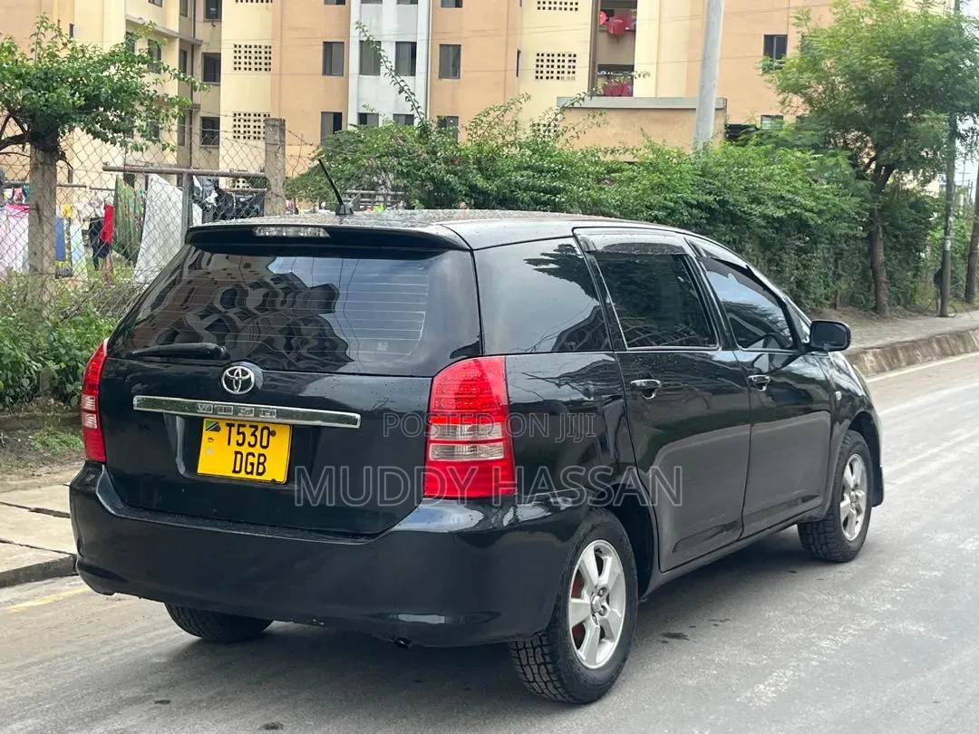 Toyota Wish 2005 Black
